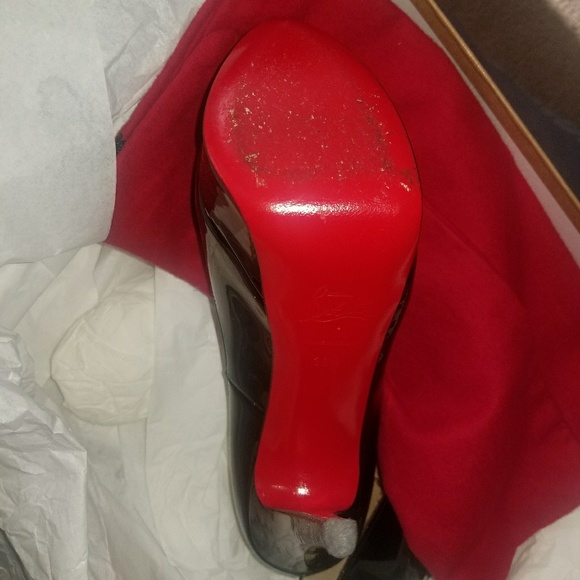 Shoes - Picture 2 of 2